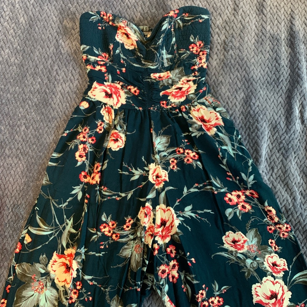 NWOT Floral jumpsuit